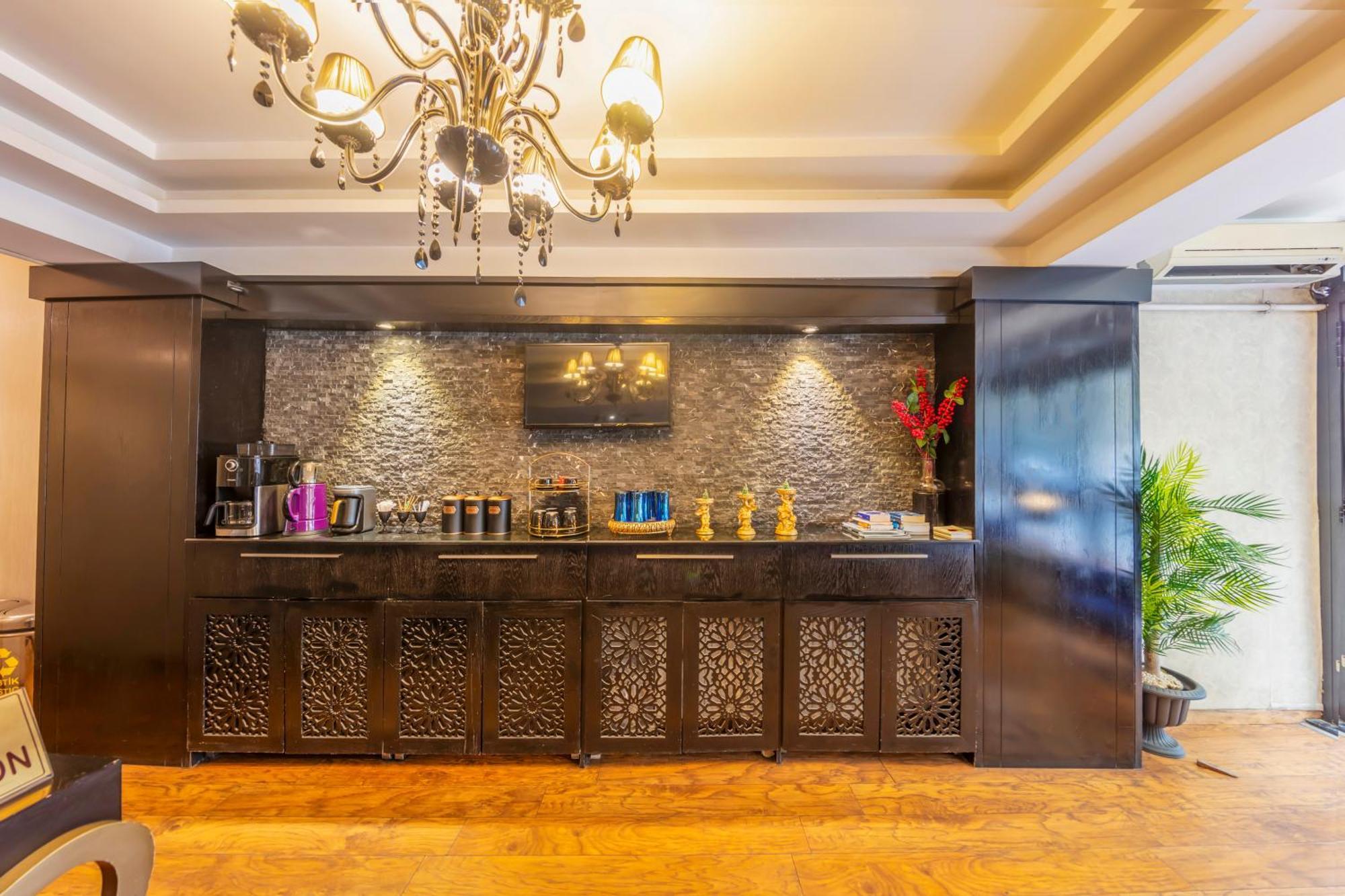 In Pera Boutique Hotel イスタンブール エクステリア 写真